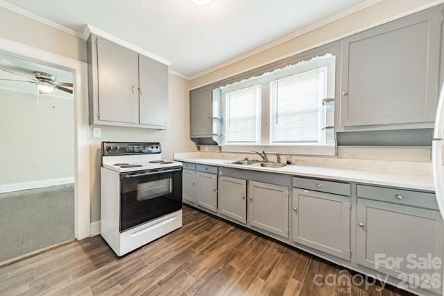14 Mills Avenue NW, Concord, NC 28027