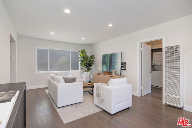 827 Bay Street 5, Santa Monica, CA 90405