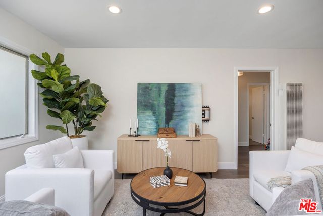 827 Bay Street 5, Santa Monica, CA 90405
