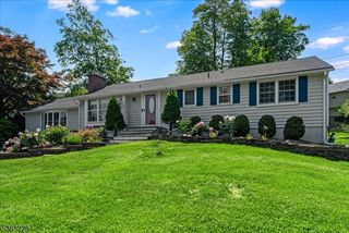 86 Summit Rd, Sparta Twp., NJ 07871