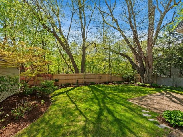 20 Maple Street, Lexington, MA 02420