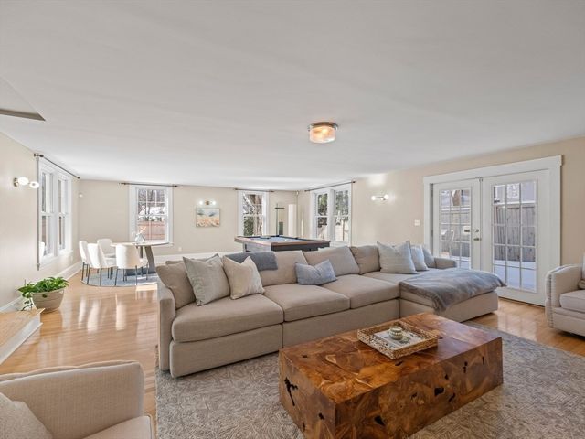 20 Maple Street, Lexington, MA 02420
