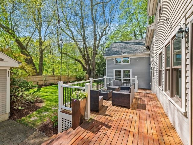 20 Maple Street, Lexington, MA 02420