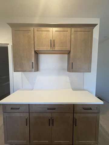 370 Young Ln, Pleasant View, TN 37146