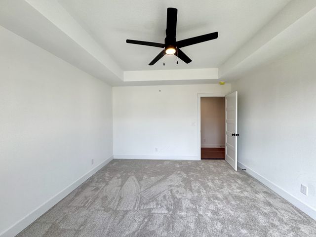 370 Young Ln, Pleasant View, TN 37146