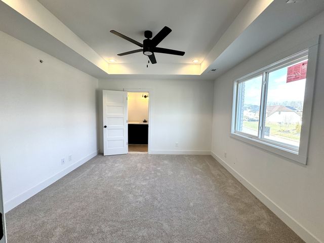 370 Young Ln, Pleasant View, TN 37146