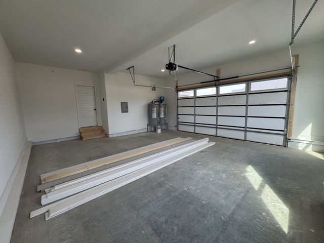 370 Young Ln, Pleasant View, TN 37146