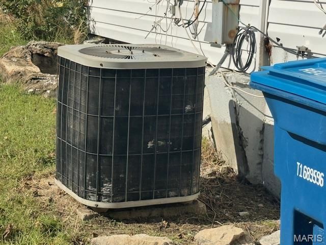 1710 Telegraph Road, St Louis, MO 63125