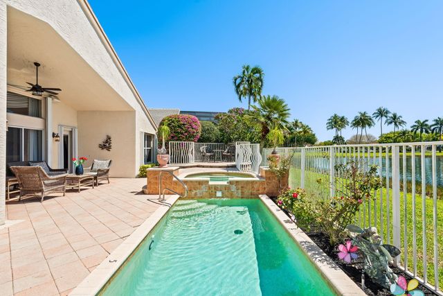 11655 Pamplona Boulevard, Boynton Beach, FL 33437