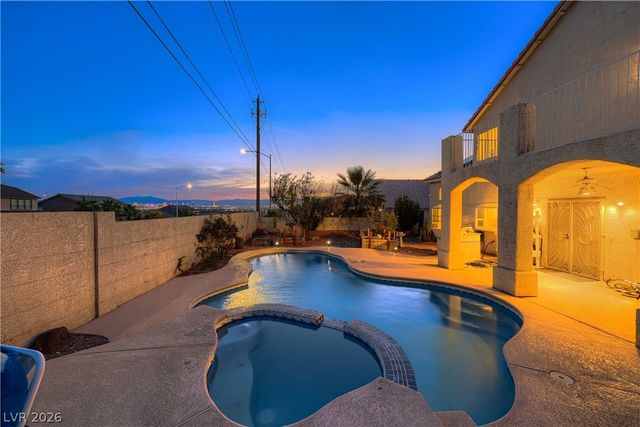 6633 Lucky Boy Drive, Las Vegas, NV 89110