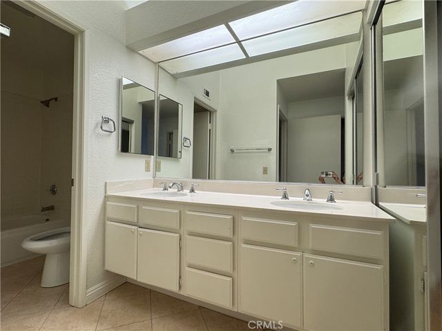 27 Alcoba, Irvine, CA 92614