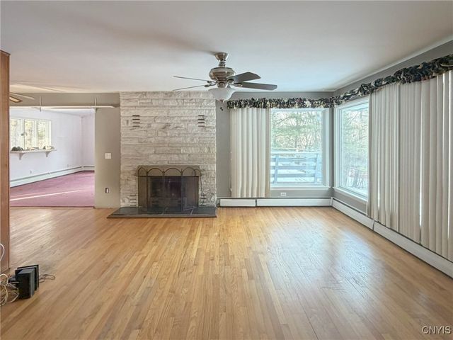 20 Cascade Drive, New Hartford, NY 13413