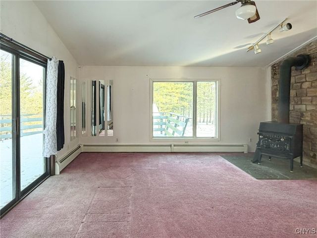 20 Cascade Drive, New Hartford, NY 13413