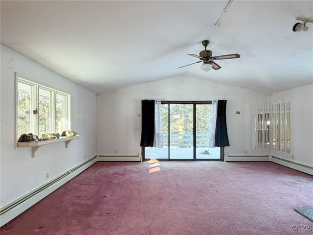 20 Cascade Drive, New Hartford, NY 13413