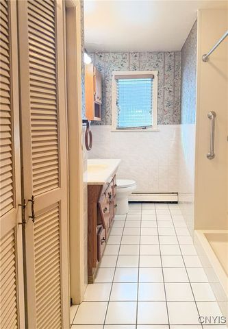 20 Cascade Drive, New Hartford, NY 13413