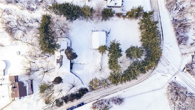 20 Cascade Drive, New Hartford, NY 13413