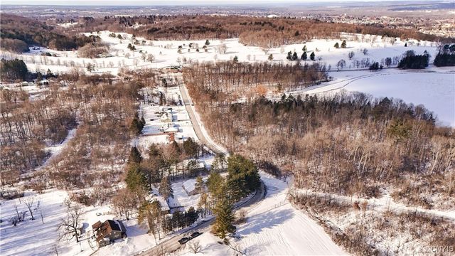 20 Cascade Drive, New Hartford, NY 13413