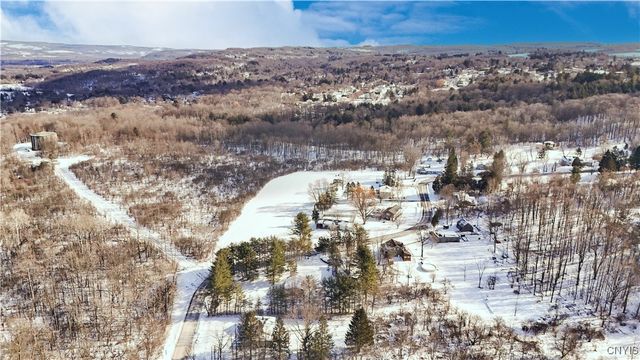 20 Cascade Drive, New Hartford, NY 13413