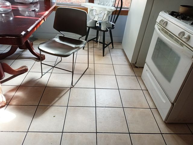 2654 N LARAMIE Avenue, Chicago, IL 60639