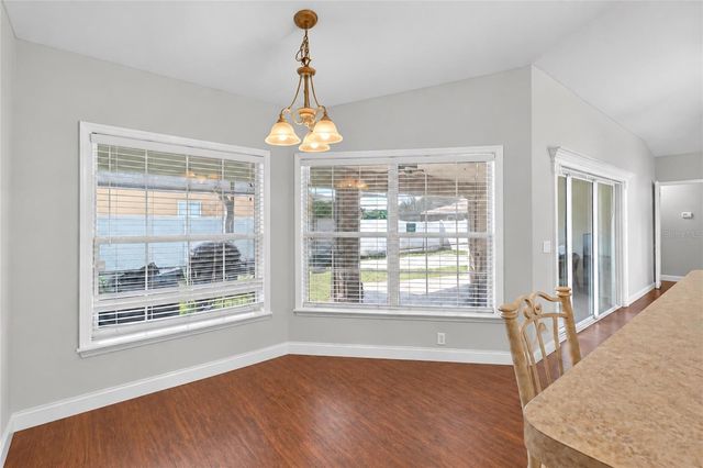 304 BENTLEY OAKS BOULEVARD, Auburndale, FL 33823