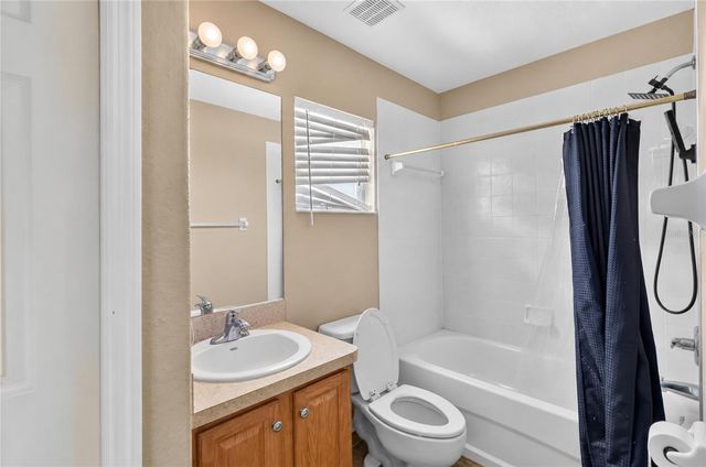 304 BENTLEY OAKS BOULEVARD, Auburndale, FL 33823