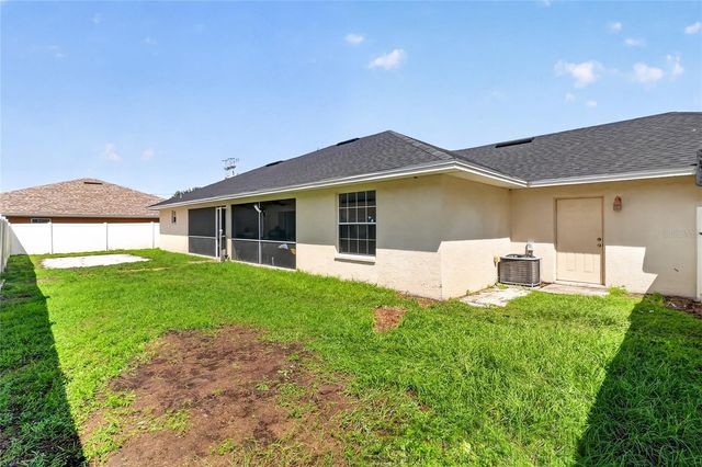 304 BENTLEY OAKS BOULEVARD, Auburndale, FL 33823