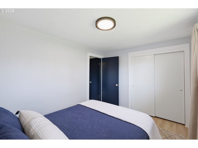 2915 GAME FARM Rd, Springfield, OR 97477