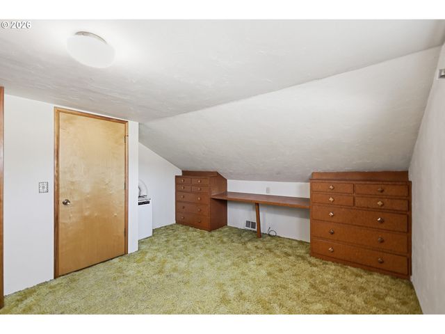 2915 GAME FARM Rd, Springfield, OR 97477