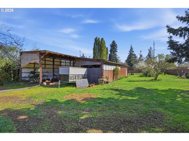 2915 GAME FARM Rd, Springfield, OR 97477