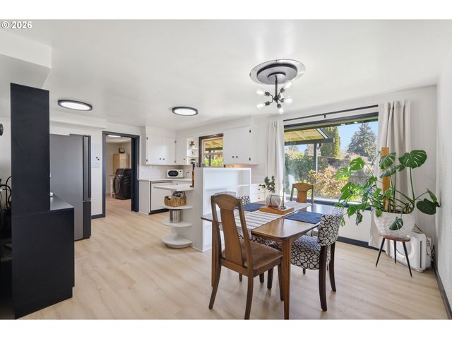 2915 GAME FARM Rd, Springfield, OR 97477