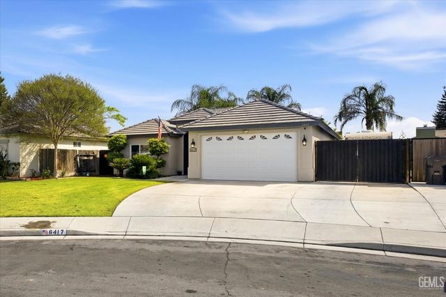 6417 Sultry Rose Court, Bakersfield, CA 93308