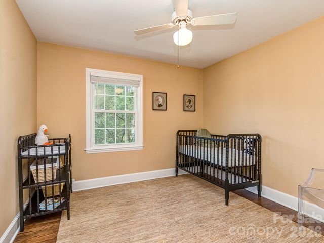 6817 Ronda Avenue, Charlotte, NC 28211