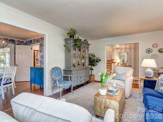 6817 Ronda Avenue, Charlotte, NC 28211