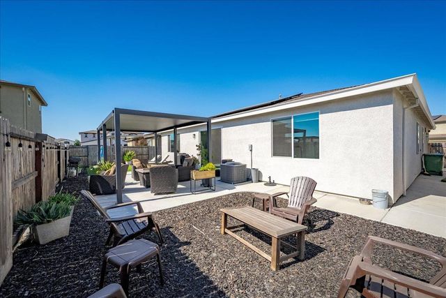 116 Cardini Ln, Lincoln, CA 95648