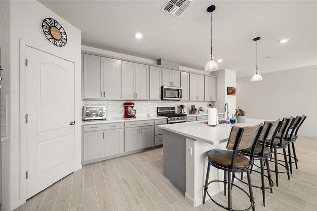 116 Cardini Ln, Lincoln, CA 95648