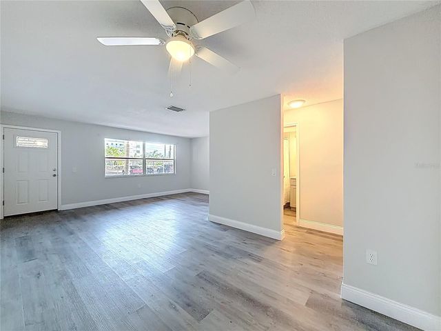 5840 30TH AVENUE S 106, Gulfport, FL 33707