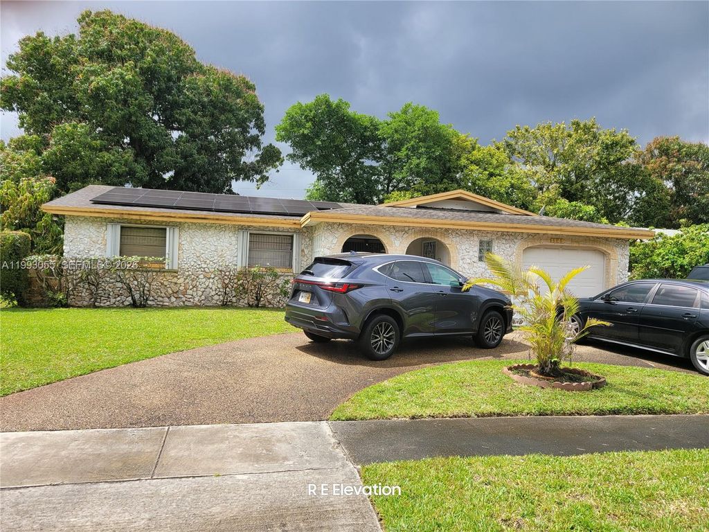 1149 NW 45th Ave, Lauderhill, FL 33313