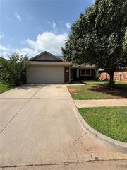 3204 SW 102nd Street, Oklahoma City, OK 73159