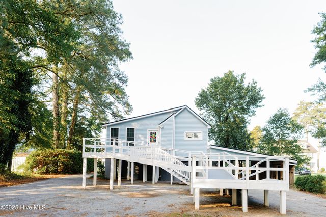1498 Bayview Road, Bath, NC 27808