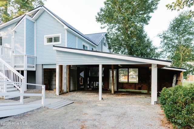 1498 Bayview Road, Bath, NC 27808