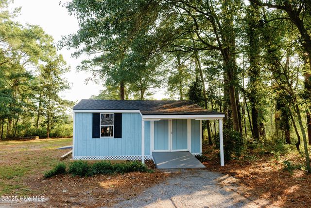 1498 Bayview Road, Bath, NC 27808