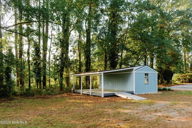 1498 Bayview Road, Bath, NC 27808