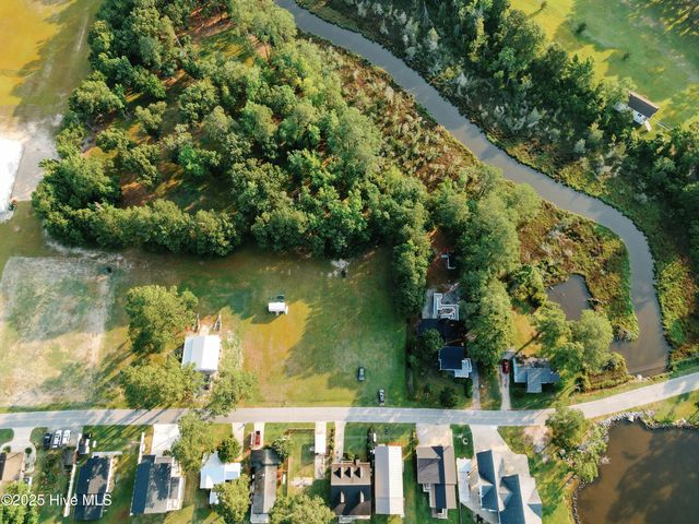 1498 Bayview Road, Bath, NC 27808