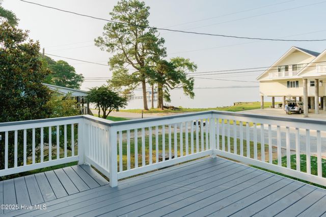 1498 Bayview Road, Bath, NC 27808