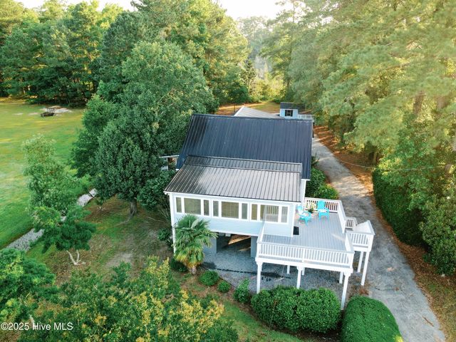 1498 Bayview Road, Bath, NC 27808