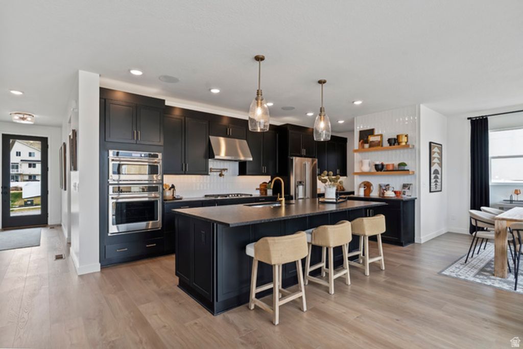 Image 5 of property listing at 1034 W FALLOW DR #MODEL, Saratoga Springs, UT 84045