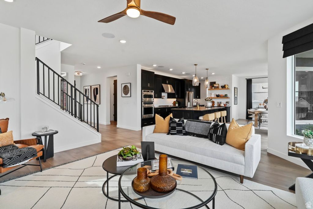 Image 10 of property listing at 1034 W FALLOW DR #MODEL, Saratoga Springs, UT 84045