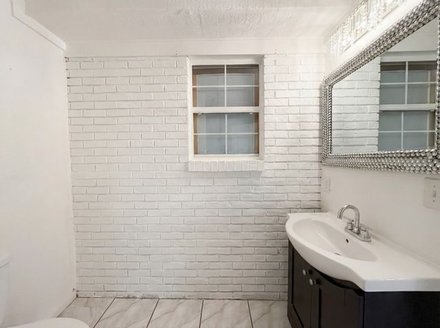 418 Malvin St, Gallatin, TN 37066