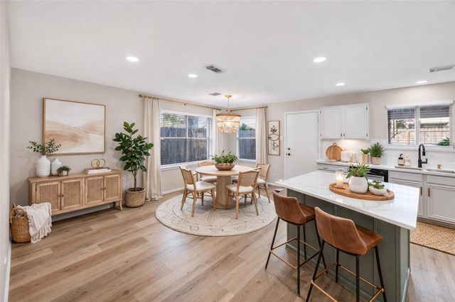 15819 Contender Lane, Friendswood, TX 77546