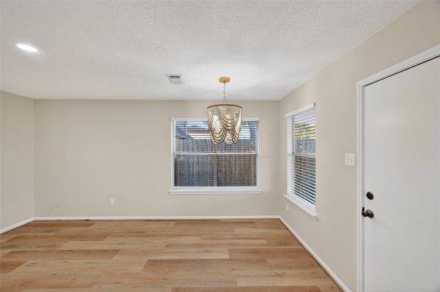 15819 Contender Lane, Friendswood, TX 77546